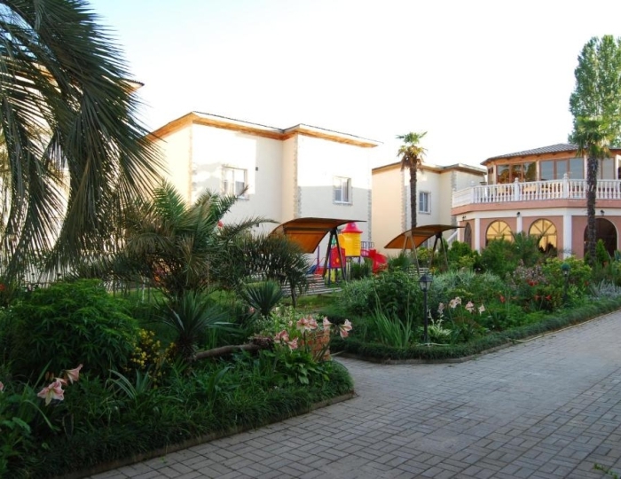 Отель Deny Delmare / Дени Дельмар Гудаута